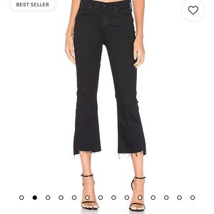 Mother Denim Insider Crop Step Fray in Not Guilty (black)